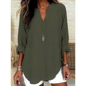 Womens Blouse XL Green NWT Long Sleeve Split Neck Casual Top Lightweight